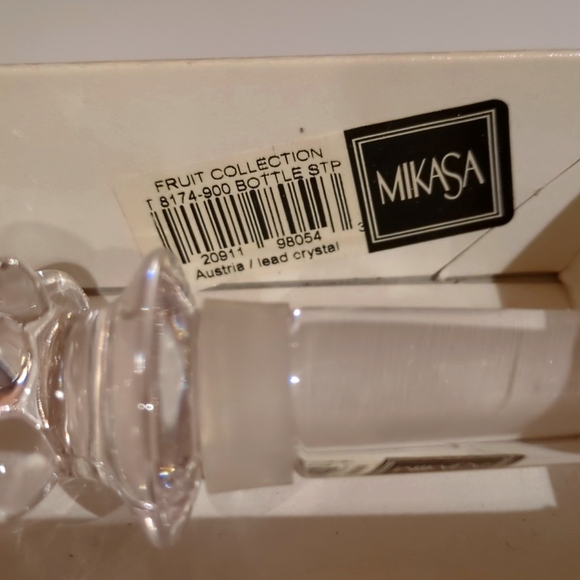 VTG Mikasa Austria Crystal Grape Wine Stopper - Picture 4 of 5